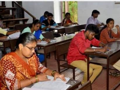 In Madurai, the examination for the post of village assistant is being held Madurai: மதுரையில் கிராம உதவியாளர் பதவிக்கான தேர்வு வினாத்தாள் லீக்..! தேர்வர்கள் அதிர்ச்சி...