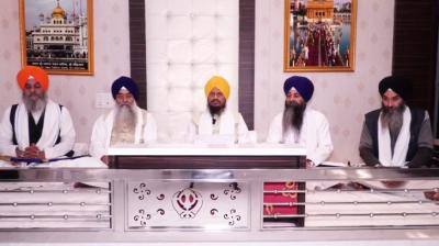 SGPC will celebrate Sis Saskar diwas today, large number of Sikh devotees including cult figures are participating ਸ਼੍ਰੋਮਣੀ ਕਮੇਟੀ ਵੱਲੋਂ ਅੱਜ ਮਨਾਇਆ ਜਾਵੇਗਾ ਸੀਸ ਸਸਕਾਰ ਦਿਵਸ , ਪੰਥਕ ਹਸਤੀਆਂ ਸਮੇਤ ਵੱਡੀ ਗਿਣਤੀ 'ਚ ਸਿੱਖ ਸੰਗਤਾਂ ਕਰ ਰਹੀਆਂ ਨੇ ਸਮੂਲੀਅਤ