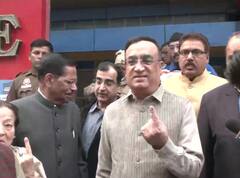 MCD Election 2022: MCD ચૂંટણીમાં આ દિગ્ગજોએ કર્યુ મતદાન, જુઓ તસવીરો