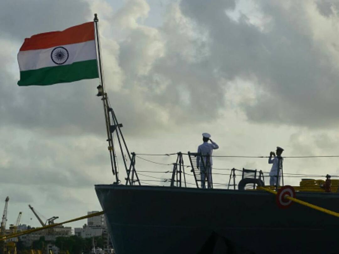 Indian Navy Day 2022 PM Modi to Rajnath Singh on on Navy Day Know What They Said Indian Navy Day 2022: మీ ధైర్యసాహసాలు చూసి దేశం గర్వపడుతోంది - ఇండియన్ నేవీకి పీఎం మోడీ శుభాకాంక్షలు