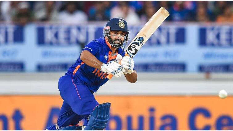 Rishabh Pant out of India vs Bangladesh one day series IND vs BAN: বাংলাদেশের বিরুদ্ধে ওয়ান ডে সিরিজ থেকে ছিটকেই গেলেন ঋষভ পন্থ