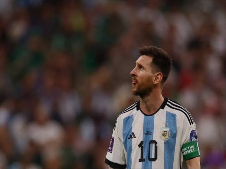 Lionel Messi scores in 1000th career game as Argentina reaches World Cup quarterfinals 1000-வது போட்டியில் கலக்கிய மெஸ்ஸி! கொண்டாடும் ரசிகர்கள்… காலிறுதியில் அர்ஜென்டினா1