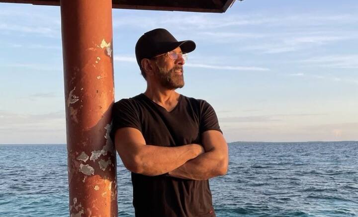 নাচে পারদর্শিতার জন্য কেউ তাঁকে চেনেন। কারও কাছে আবার কৌতুকাভিনেতা তিনি। কিন্তু চেনা ছকে ফেলা অসম্ভব জাভেদ জাফরিকে। জেনে নিন তাঁর সম্পর্কে অজানা কিছু তথ্য।