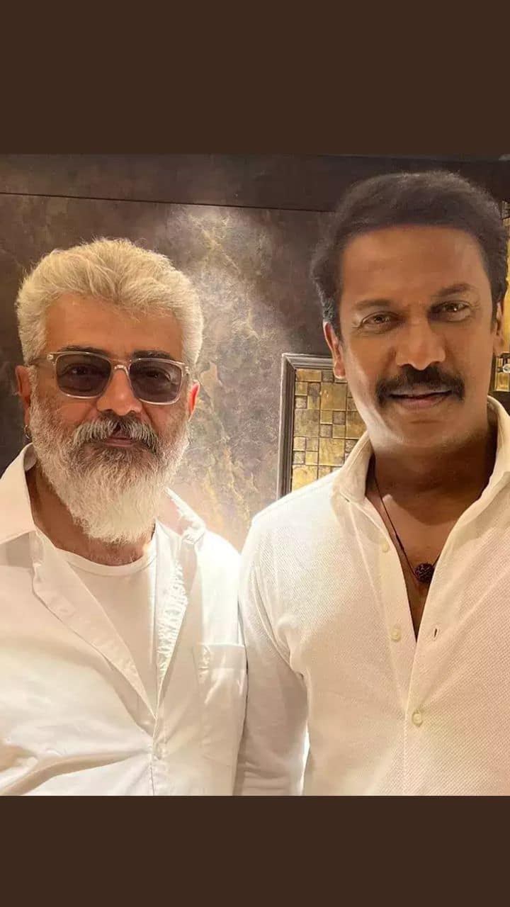 இந்த நிலையில் படத்தில் இருந்து புதிய புகைப்படங்கள் வெளியாகி வைரலாகி வருகின்றன