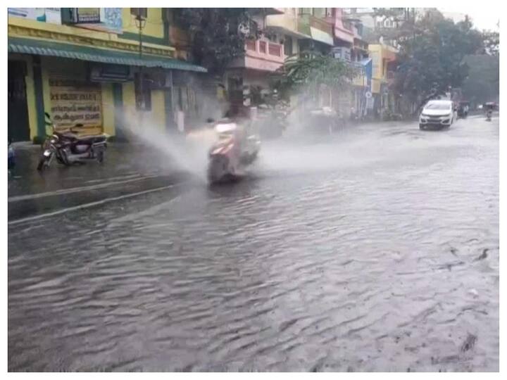 IMD Predicts Heavy Rain In Puducherry, Seven Districts Of Tamil Nadu On Dec 8 IMD Predicts Heavy Rain In Puducherry, Seven Districts Of Tamil Nadu On Dec 8