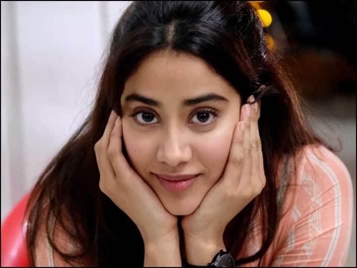 Janhvi Kapoor के नए घर की कीमत जान होंगे हैरान, लग्जरी हाउस के बारे में बात करते हुए एक्ट्रेस ने कहा ये