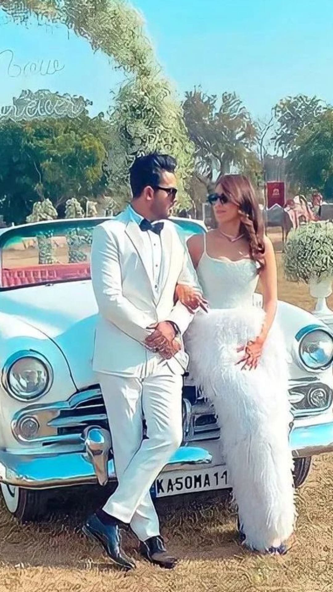Alia Bhatt & Ranbir Kapoor Stun In Twinning Outfits In First Post-Wedding  Appearance Together