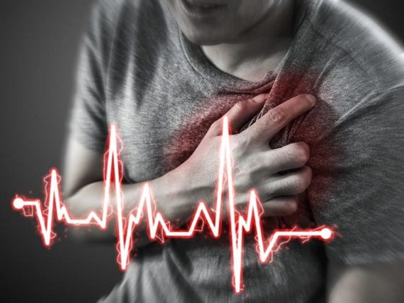 Heart Attack Symptoms in Men and Women Heart Attack Silent Symptoms: છાતીમાં તીવ્ર દુખાવા સિવાય ખૂબ જ સામાન્ય હોય છે હાર્ટએટેકના લક્ષણો, અવગણવાની ભૂલ ના કરો
