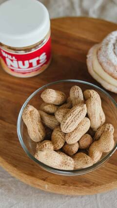 Side Effects of Peanuts : थंडीत शेंगदाणे खायला आवडतायत? जाणून घ्या दुष्परिणाम