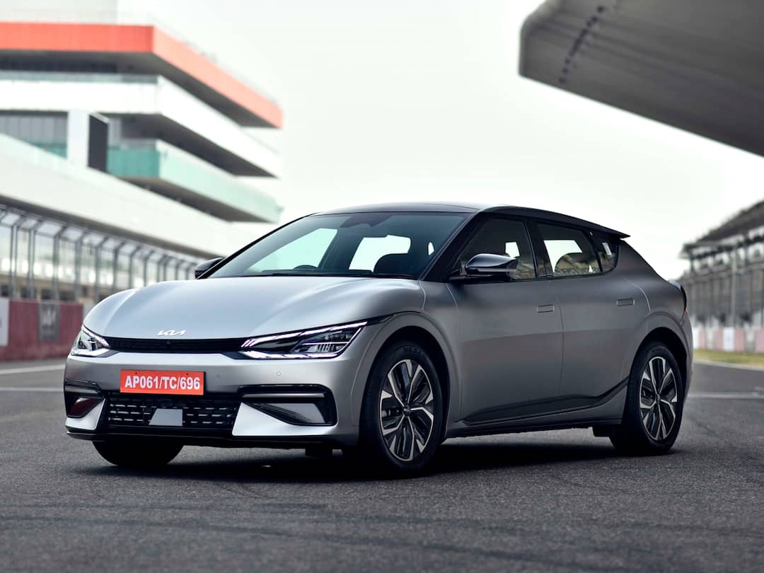 Kia To Launch Made-In-India EV By 2025, Completes 200 Deliveries Of EV6 SUVs Kia To Launch Made-In-India EV By 2025, Completes 200 Deliveries Of EV6 SUVs