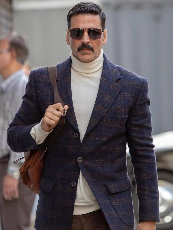 अक्षय कुमार - अक्षय कुमार के लिए ये कहा जाता है कि वो अपनी हर फिल्म की रिलीज से पहले भारत से बाहर चले जाते हैं. एक्टर मानते हैं कि ये उनके लिए बहुत फायदेमंद होता है.