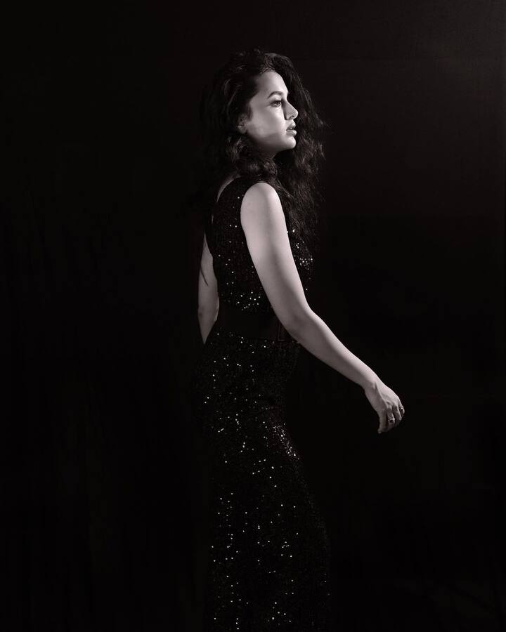 तेजस्वीला खरी ओळख मिळाली ती नागिन या मालिकेतून. याआधी तेजस्वी बिग बॉस 15 मधून खूप प्रसिद्ध झाली.(फोटो सौजन्य:tejasswiprakash/इंस्टाग्राम)