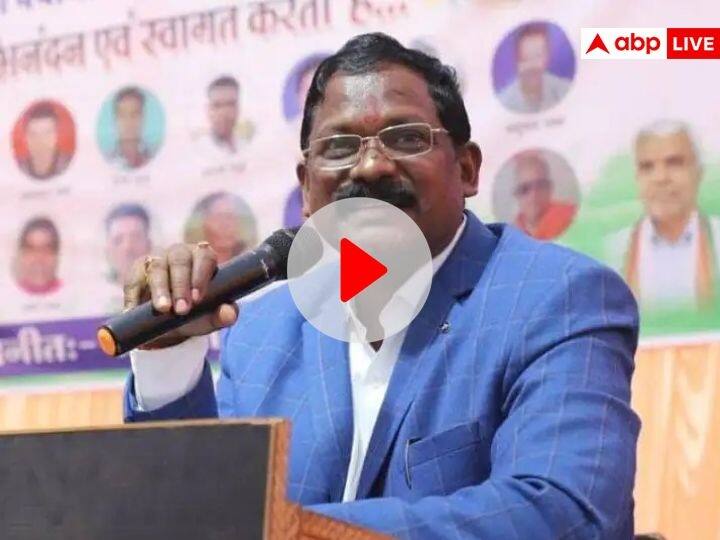 Chhattisgarh: राहुल गांधी पर दिए बयान को लेकर सोशल मीडिया पर छाये छत्तीसगढ़ के मंत्री अमरजीत भगत, सामने आया ये वीडियो Chhattisgarh Minister Amarjit Bhagat statement regarding Rahul Gandhi said Pandit Rahul Gandhi is believer of God ANN Chhattisgarh: राहुल गांधी पर दिए बयान को लेकर सोशल मीडिया पर छाये छत्तीसगढ़ के मंत्री अमरजीत भगत, सामने आया ये वीडियो