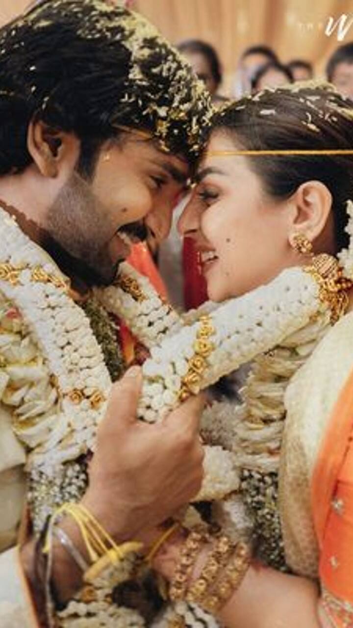 நீ கவிதைகளா... ஆதி - நிக்கி கல்ராணி