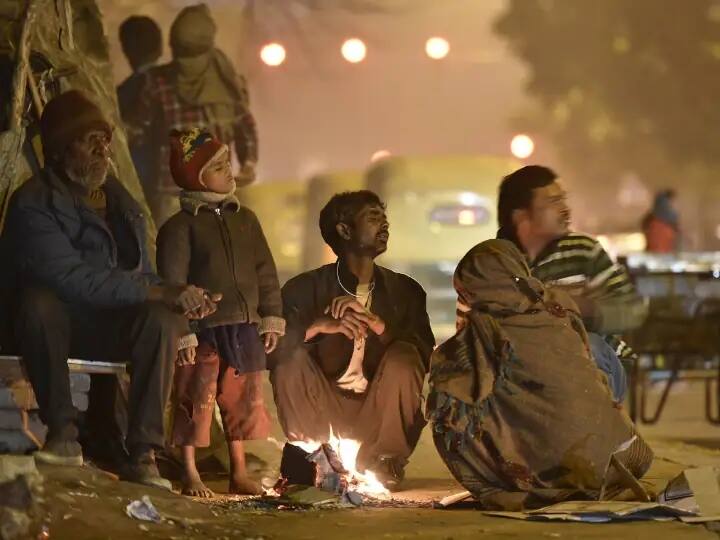 Delhi weather update according to India Meteorological Department today minimum temperature city 9 degrees celsius Delhi NCR Weather Today: दिल्ली के तापमान में गिरावट, सर्दी ने पकड़ा जोर, जानें- आज के मौसम का क्या है अपडेट