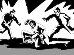 వైసీపీ వర్గీయుల దాడిలో మాజీ ఎమ్మెల్యే చింతమనేని పీఎ సహా మరో ఇద్దరికి గాయాలు!