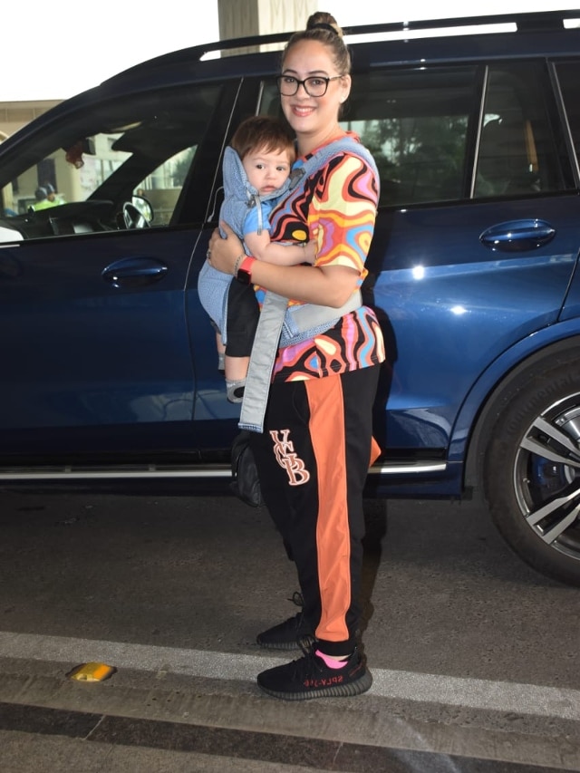 Hazel Keech Spotted With Son Orion At Airport. See Pics