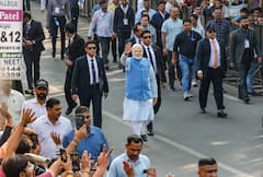 PM Modi Plastic Jacket : ’பிளாஸ்டிக்’ கோட் அணிந்து வந்த பிரதமர் மோடி: காரணம் என்ன தெரியுமா?