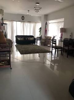 Divya Agarwal ने चैंबूर में खरीदा नया आशियाना, ब्लैक एंड व्हाइट थीम पर बना है एक्ट्रेस का क्लासी घर, देखें Inside फोटोज