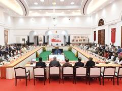 G20 Summit: सर्वदलीय बैठक में पीएम मोदी से यूं मिले ममता बनर्जी, केजरीवाल, पटनायक, खरगे, नायडू और येचुरी | देखें तस्वीरें