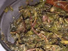 स्मृति ईरानी ने खास स्टाइल में बनाया 'कश्मीरी हाक साग', सर्दियों में आप भी खाएं शरीर के लिए होगा फायदेमंद