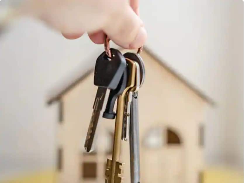 Rent Agreement Rule: কেন বাড়ি ভাড়ায় ১১ মাসের চুক্তি হয় ? ভাড়াটিয়া না বাড়িওয়ালা কার সুবিধে এতে rent-agreement-rule-why-is-rent-agreement-made-only-for-11-months-after-taking-a-house-on-rent Rent Agreement Rule: কেন বাড়ি ভাড়ায় ১১ মাসের চুক্তি হয় ? ভাড়াটিয়া না বাড়িওয়ালা কার সুবিধে এতে