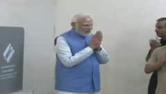 Gujarat Election 2022  : PM ਮੋਦੀ ਨੇ ਪਾਈ ਵੋਟ, ਲੋਕਾਂ ਨੇ ਲਗਾਏ 'ਮੋਦੀ-ਮੋਦੀ' ਦੇ ਨਾਅਰੇ, ਵੇਖੋ ਤਸਵੀਰਾਂ 'ਚ ਖਾਸ ਅੰਦਾਜ਼