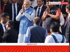 PM Modi Images: गुजरात में मतदान के दौरान सफेद कुर्ता-पायजामा और नीले रंग की जैकेट में नजर आए पीएम मोदी, देखें खास तस्वीरें