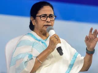 TMC Party Status: ECએ TMCનો રાષ્ટ્રીય પક્ષનો દરજ્જો પાછો ખેંચ્યો, નિર્ણયને કોર્ટમાં પડકારી શકે છે મમતા બેનર્જી