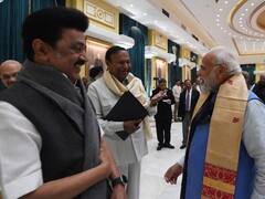 G20 Summit: सर्वदलीय बैठक में पीएम मोदी से यूं मिले ममता बनर्जी, केजरीवाल, पटनायक, खरगे, नायडू और येचुरी | देखें तस्वीरें