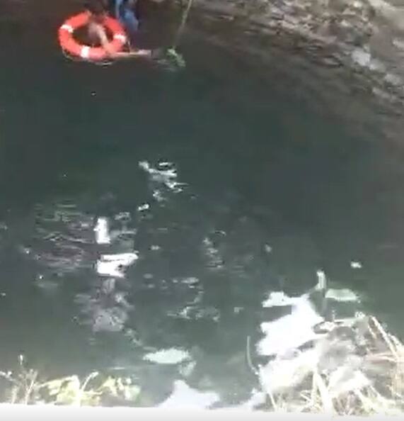 Dahod: A mother with two children jumped into a well in Fatepura in Dahod Dahod:  દાહોદમાં ફતેપુરામાં માતાએ બે બાળકો સાથે કૂવામાં ઝંપલાવ્યું, ત્રણેયના મોત