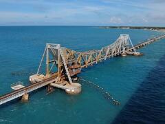 In Photos: દેશનો પહેલો વર્ટિકલ લિફ્ટ સી બ્રિજ રામેશ્વરમમાં બની રહ્યો છે, જુઓ તેની અદભુત તસવીરો