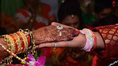 Wedding Season: বিয়ের মরসুমে কীভাবে খরচ সামলাবেন ? দেবেন কী উপহার?