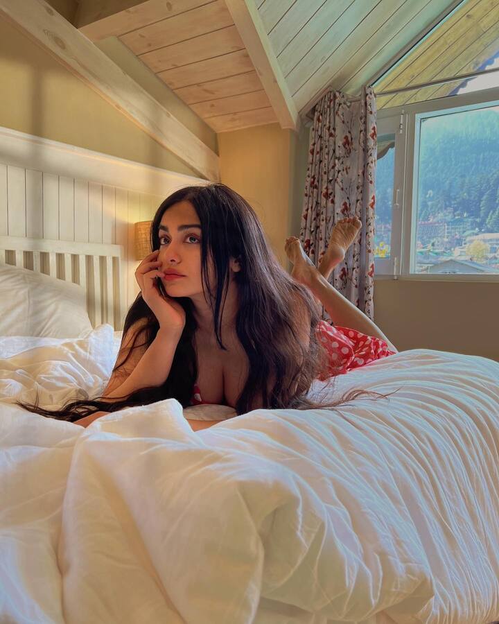 అదా శర్మ అందమైన ఫోటోలు -Image credit: Adah Sharma/Instagram