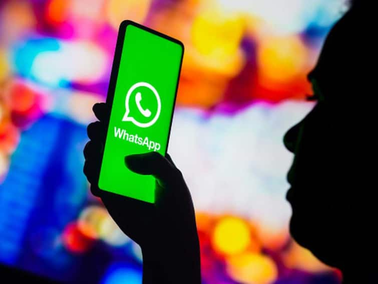 WhatsApp New Update Picture In Picture Mode Video Calls iPhone Users Details WhatsApp May Bring Picture-In-Picture Mode For Video Calls Soon. Know Everything