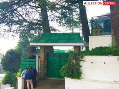 एग्जिट पोल के बाद हिमाचल की सियासी हलचल तेज, होली लॉज में हाजिरी लगा रहे अफसर