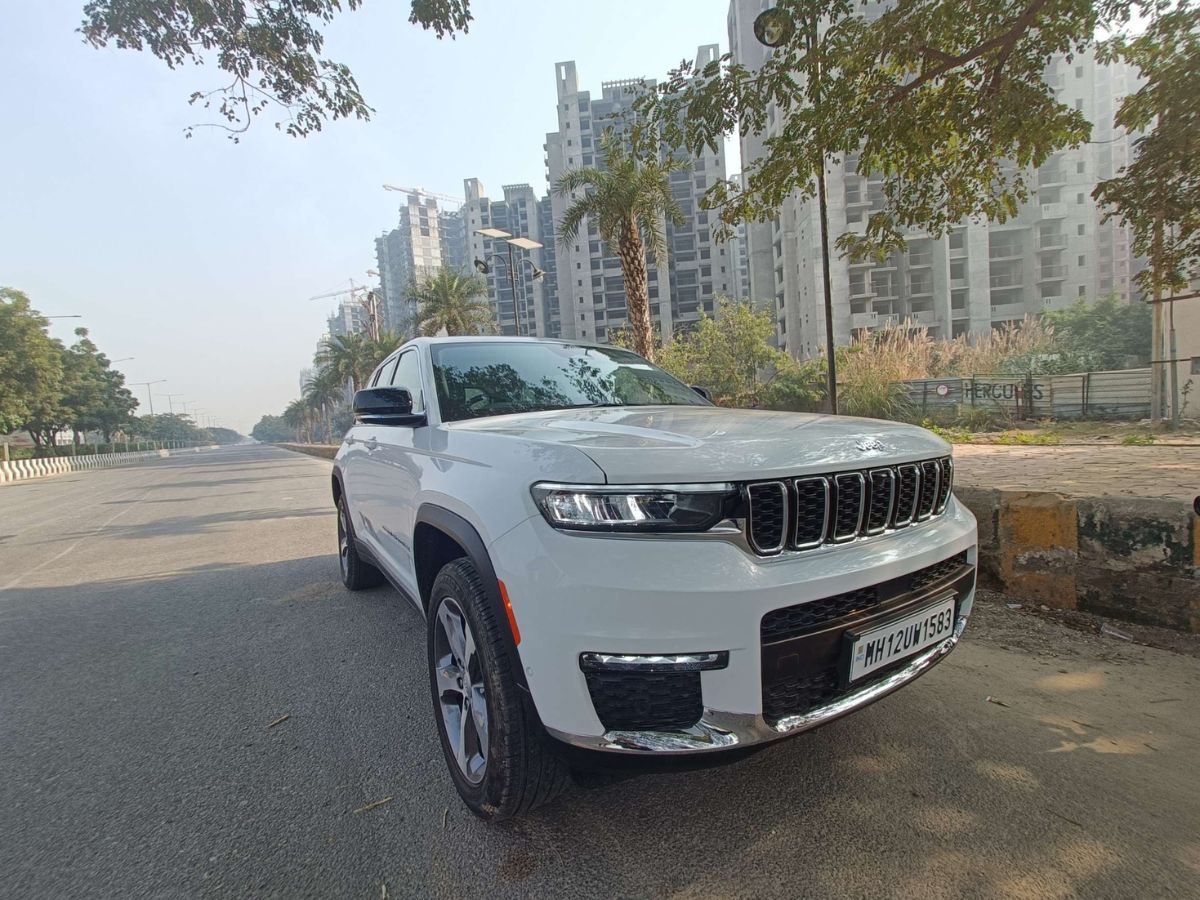 2022 Jeep Grand Cherokee India Review: Tough Luxury SUV Comes Back