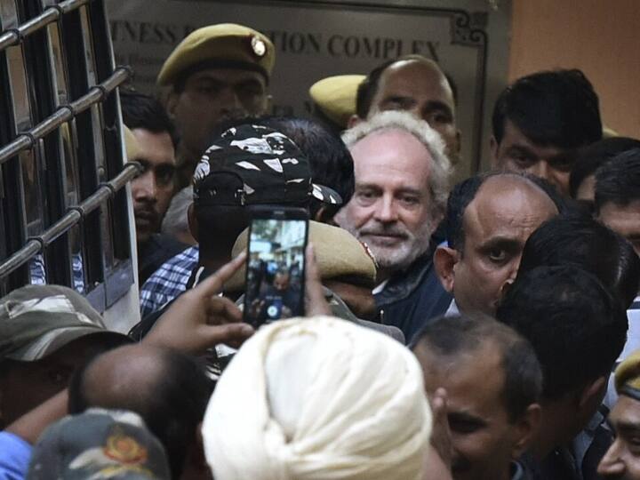 SC questions government on Christian Michel's plea in Augusta Westland case ann Agusta Westland Case: 'क्या इसलिए बेल न दें कि वह विदेशी है?' ऑगस्टा वेस्टलैंड केस में क्रिश्चियन मिशेल की याचिका पर SC का सरकार से सवाल