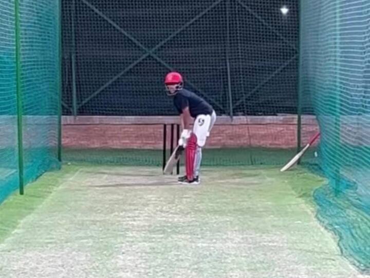 Virender Sehwag son Aaryavir selected in Delhi under 16 squad for Vijay Merchant Trophy दिल्ली अंडर-16 की टीम में शामिल हुआ सहवाग का बेटा आर्यवीर, इस ट्रॉफी में मचाएगा धूम