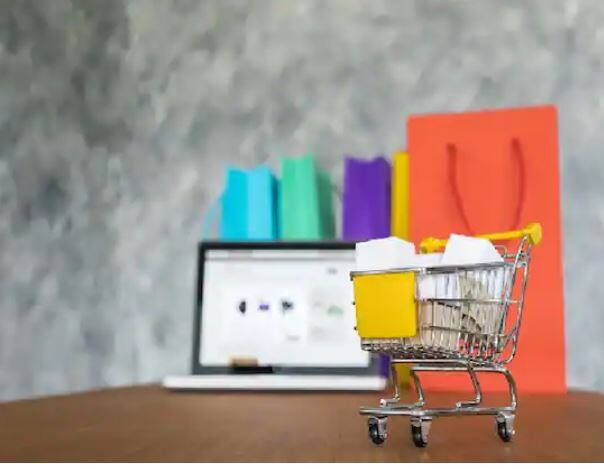 ਇਸ ਤੋਂ ਇਲਾਵਾ ਤੁਸੀਂ ਸਰਕਾਰ ਦੇ ਸ਼ਿਕਾਇਤ ਨਿਵਾਰਨ ਪੋਰਟਲ INGRAM (ਏਕੀਕ੍ਰਿਤ ਸ਼ਿਕਾਇਤ ਨਿਵਾਰਨ ਪ੍ਰਣਾਲੀ) ਵਿੱਚ ਵੀ ਆਪਣੀ ਸ਼ਿਕਾਇਤ ਦਰਜ ਕਰਵਾ ਸਕਦੇ ਹੋ। ਤੁਸੀਂ ਆਪਣੀ ਸ਼ਿਕਾਇਤ ਉਪਭੋਗਤਾ ਮਾਮਲਿਆਂ ਦੀ ਸਾਈਟ Consumerhelpline.gov.in 'ਤੇ ਦਰਜ ਕਰ ਸਕਦੇ ਹੋ।