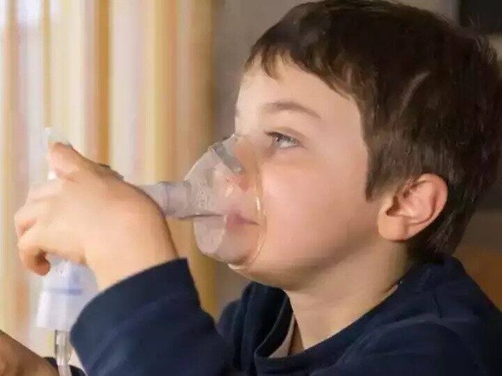 Adults take the help of steam for a blocked nose, is it safe to give to a child or infant, what do doctors say बंद नाक के लिए बड़े तो भाप का सहारा लेते हैं, क्या ये बच्चे या शिशु को देना सुरक्षित है, क्या कहते हैं डॉक्टर्स