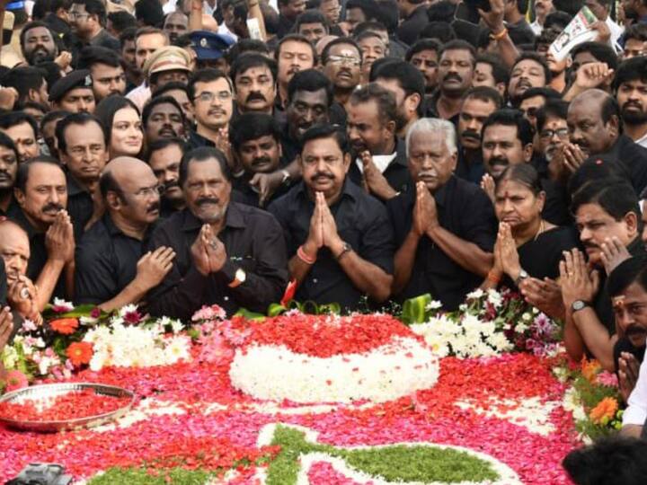 AIADMK leaders O Paneerselvam and Sasikala also paid tributes separately at Jaya's memorial.