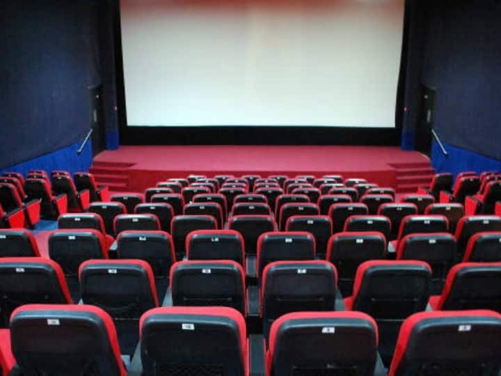 pm modi government has planned to open cinema hall in 500 indian villages by march 2023 through Common Service Centre abpp गांवों में 2023 तक 500 सिनेमा हॉल खोलने की तैयारी में क्यों है सरकार?