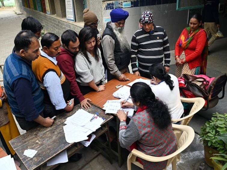 MCD Results 2022 Security Tightened Ahead Of Counting 10000 Security Personnel Deployed In National Capital MCD Results 2022: Security Tightened Ahead Of Counting, 10,000 Security Personnel Deployed In National Capital