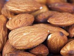 பாதாம் பருப்பில் இவ்வளவு நன்மைகளா.. அப்போ ஒரு நாளைக்கு எவ்வளவு பாதாம் சாப்பிடலாம்?