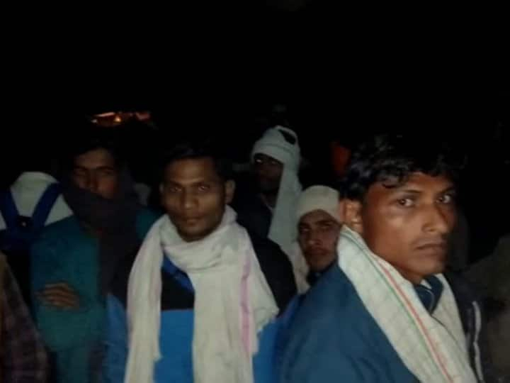 Bharatpur clash between two communities over idol breaking 5 people injured ANN Bharatpur News: मूर्ति तोड़ने को लेकर दो समुदायों में खूनी संघर्ष, 5 लोग घायल, गांव में भारी पुलिस बल तैनात