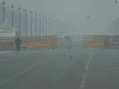 दिल्ली में एक बार फिर एयर क्वॉलिटी बहुत खराब, जानें- आज के मौसम का हाल