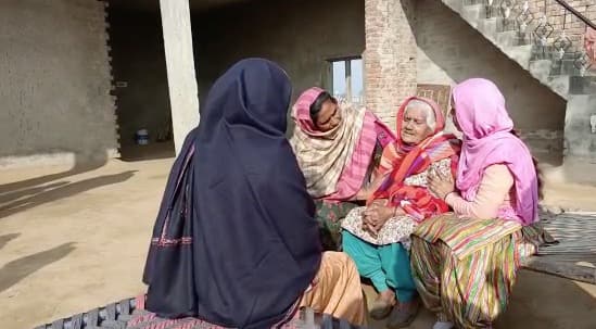 Accident in Punjab: Three siblings on their way to school were hit by a truck, both died, one was seriously injured Accident in Punjab: ਸਕੂਲ ਜਾਂਦੇ ਤਿੰਨ ਭੈਣ-ਭਰਾਵਾਂ ਨੂੰ ਟਰੱਕ ਨੇ ਦਰੜ੍ਹਿਆ, 2 ਦੀ ਮੌਤ, ਇੱਕ ਗੰਭੀਰ ਜ਼ਖ਼ਮੀ