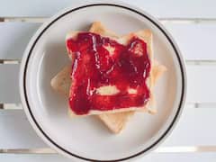 ये 5 ब्रेकफास्ट देखने में लगते हैं बेहद यमी, लेकिन असल में होते हैं अनहेल्दी