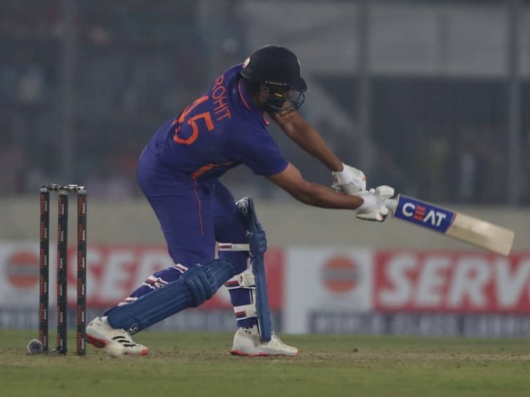 IND vs BAN 2nd ODI  Bangladesh Won Match against India Shere Bangla National Stadium Dhaka Rohit Sharma Played Key Role IND vs BAN 2nd ODI: दुखापतग्रस्त रोहितची एकाकी झुंज व्यर्थ, रोमहर्षक सामन्यात भारताचा 5 धावांनी पराभव; मालिकाही गमावली
